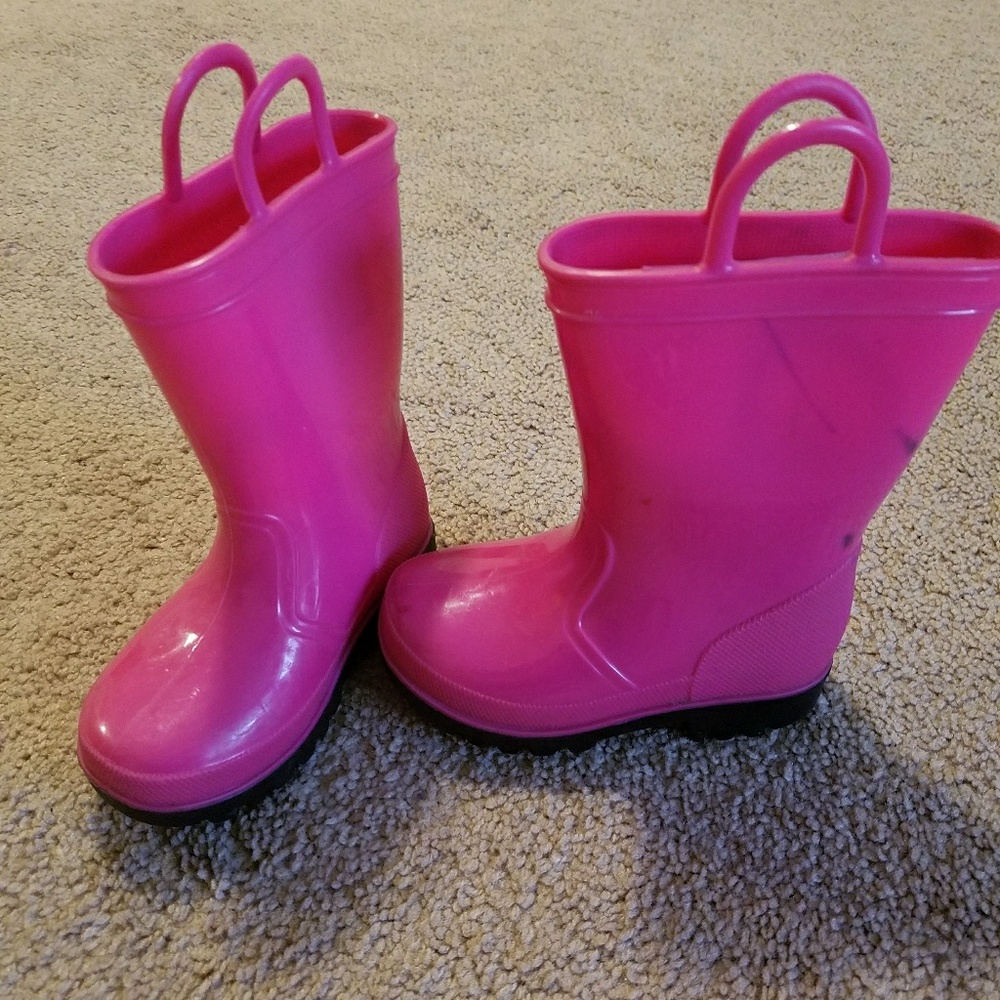Size 6 rain boots